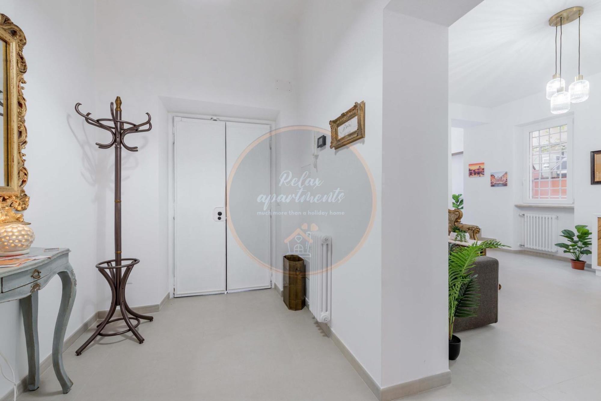 Imperial Luxury Apartment Rome Bagian luar foto